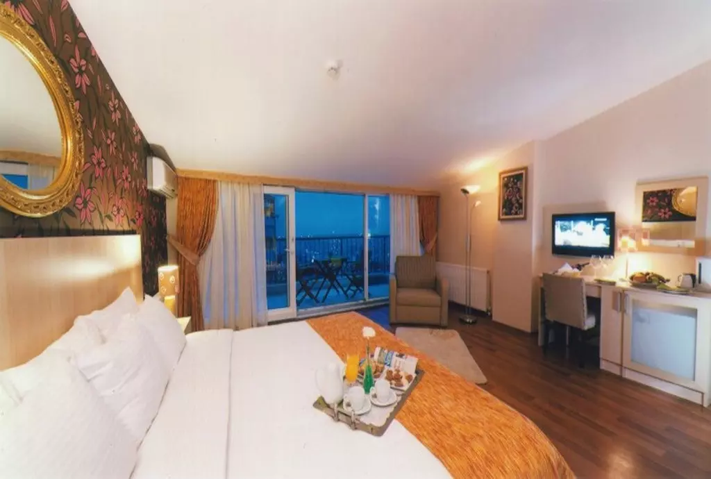 Hotel Arach Harbiye_shabavizparvaz_05.jpg